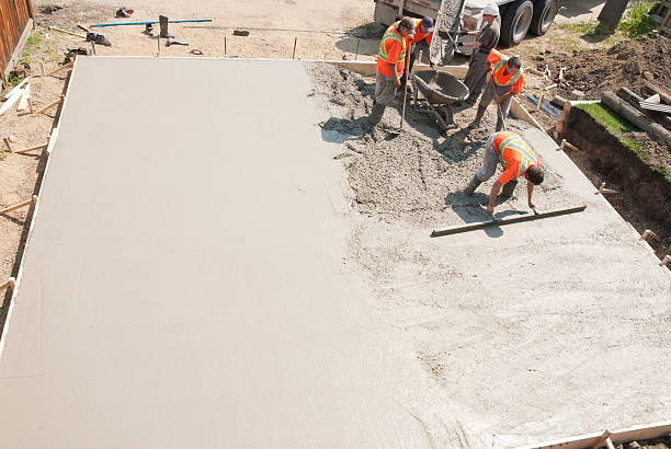 Best Residential Concrete Solutions in Loogootee, IN
